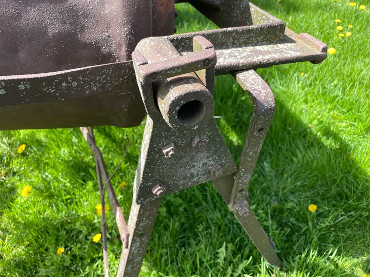 #5619-•-vintage-concrete-mixer-image-7