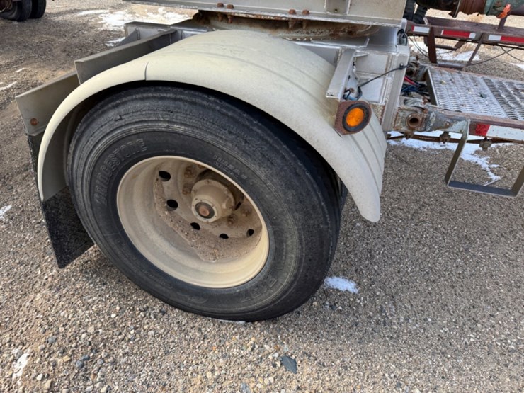 2011-brenner-tank-trailer-image-4