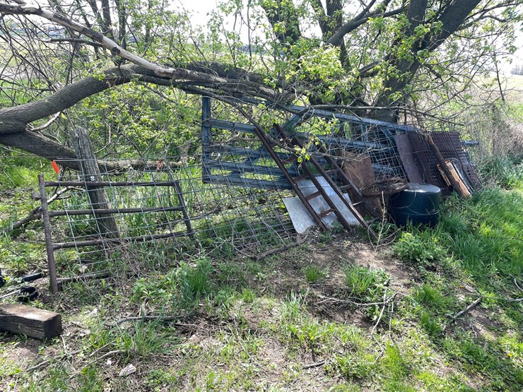#5615-•-misc.-scrap-metal-image-1
