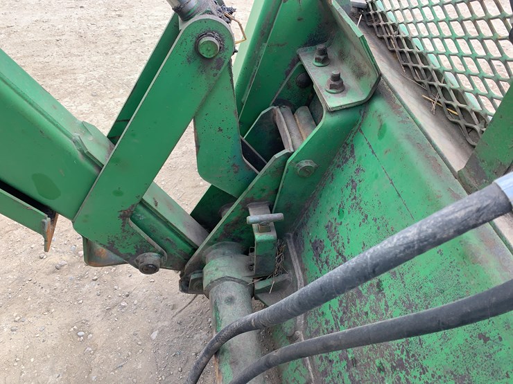 1990-john-deere-3155-image-32