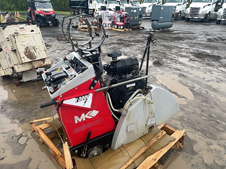 mk-road-saw-support-equipment-sn:1026024-image-2