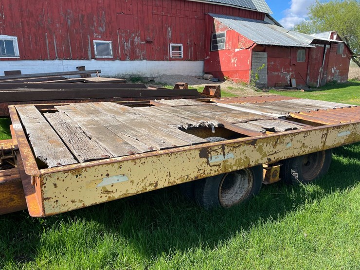 #5576-•-gooseneck-tilt-bed-trailer-image-10