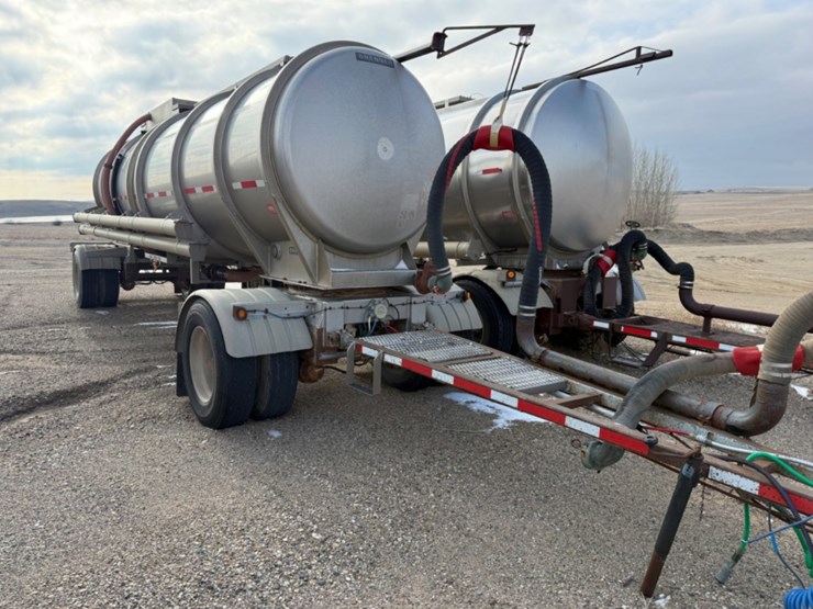 2011-brenner-tank-trailer-image-2