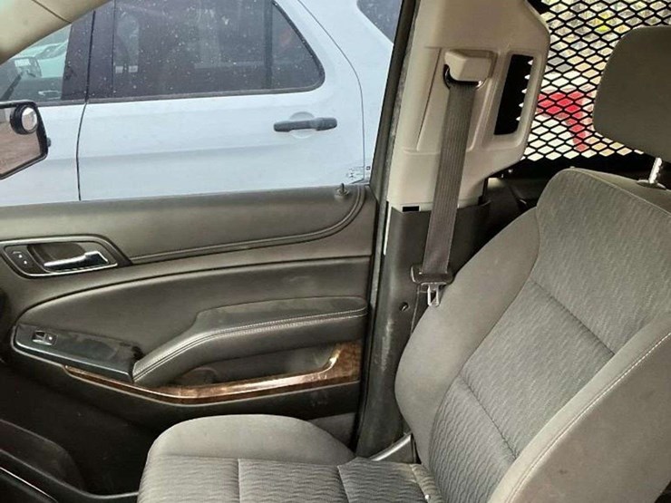 2020-chevrolet-tahoe-image-7