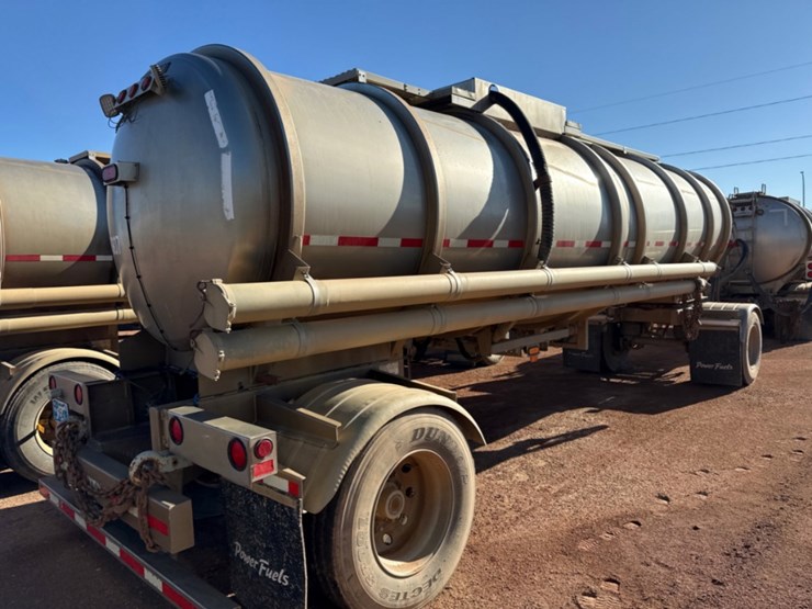 2010-brenner-tank-pup-trailer-image-8