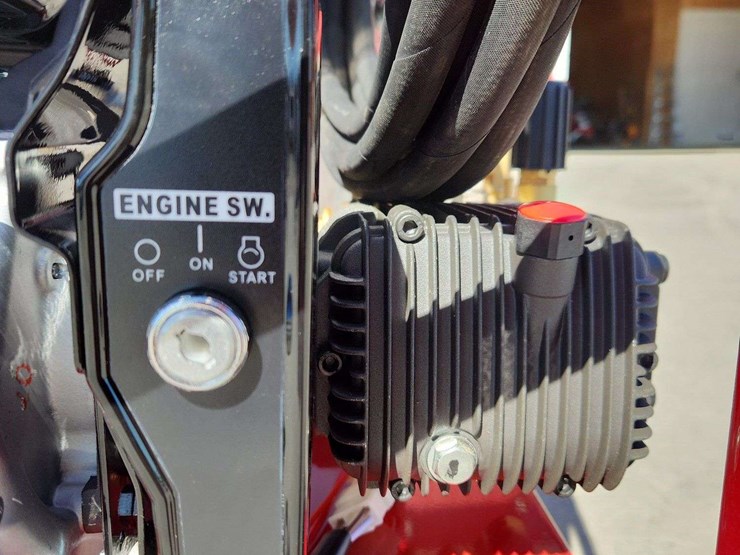 2026-easy-kleen-magnum-gs18-hot-water-pressure-washer-4000-psi-15hp-image-12