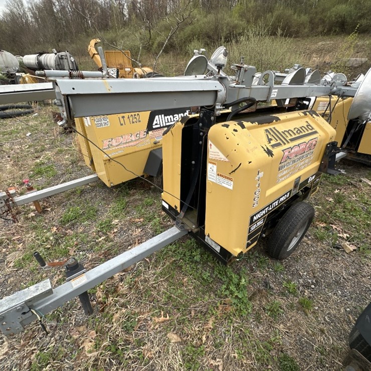 2015 CATERPILLAR C11