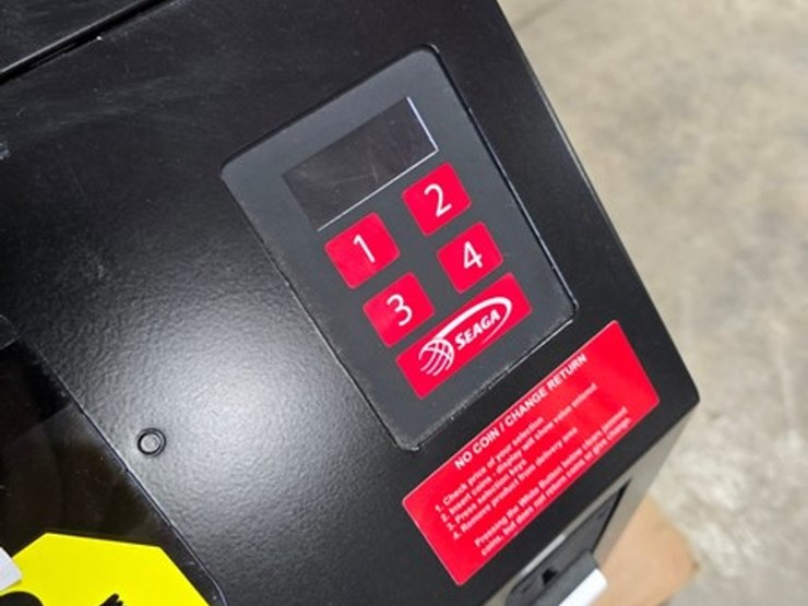 #67-•-seaga-3200-vending-machine-image-5