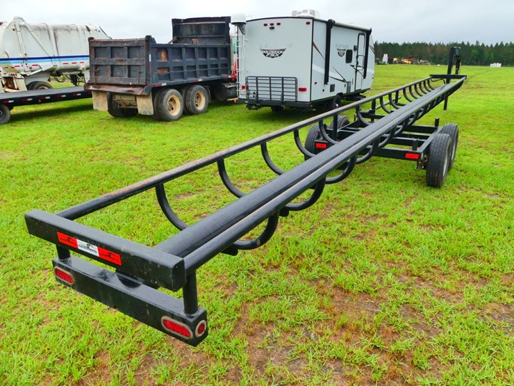 hay-toter-goosneck-hay-trailer-image-6