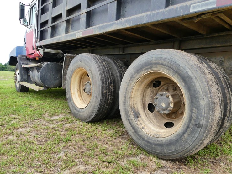 1999-mack-ch613-image-7