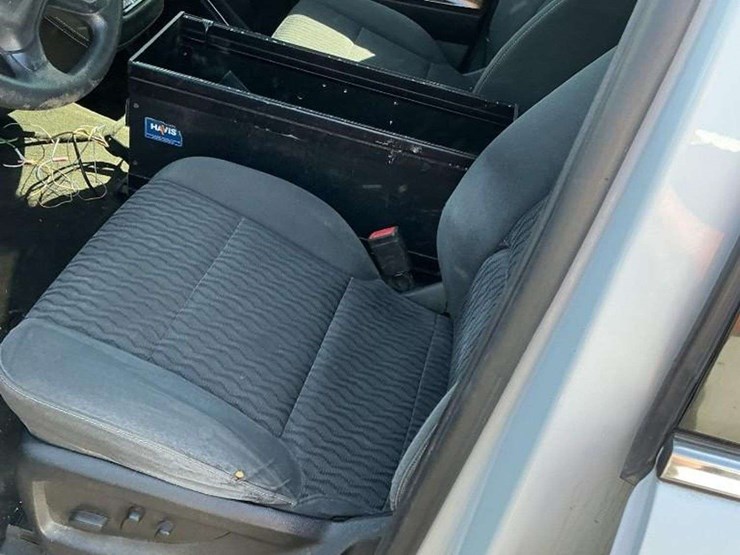 2016-chevrolet-tahoe-image-5