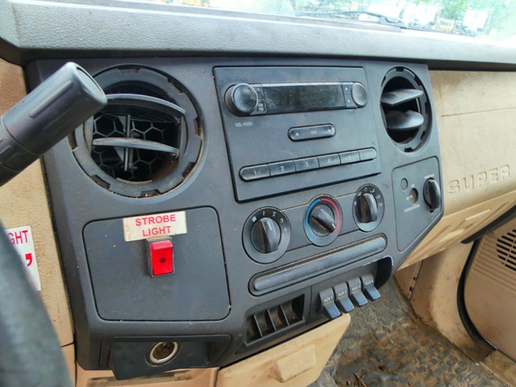 2008-ford-f350-xl-image-11