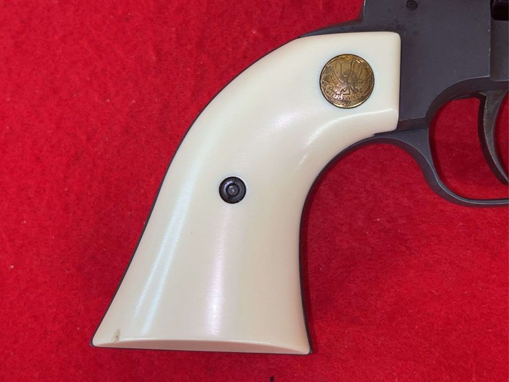 high-standard-double-nine-revolver-.22-caliber-image-15