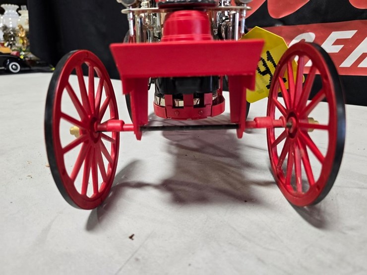 #91-•-fire-wagon-decanter-image-10