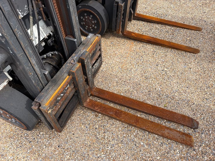 #36260-•-2016-nissan-unicarrier-forklift-image-3