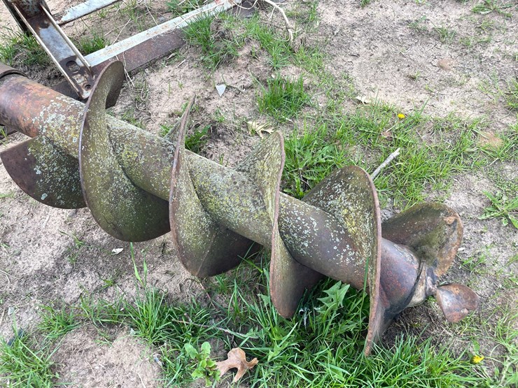 #5611-•-post-hole-digger-image-4