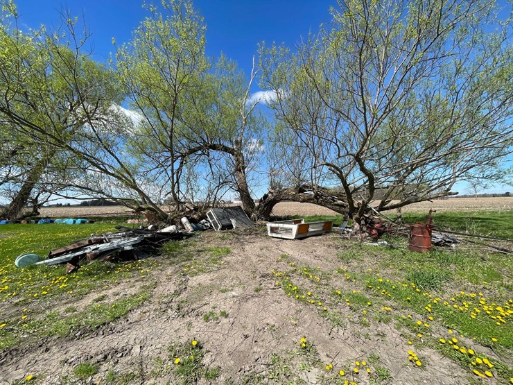 #5599-•-misc.-scrap-metal-&-more-image-1