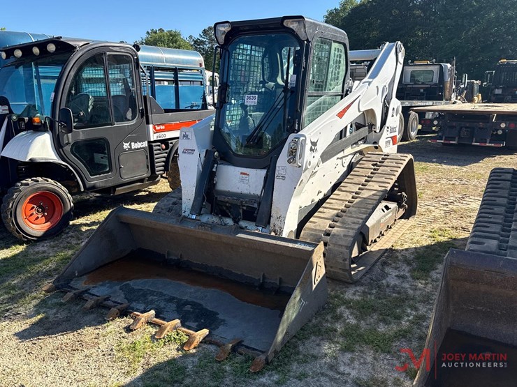 2022-bobcat-t870-image-4