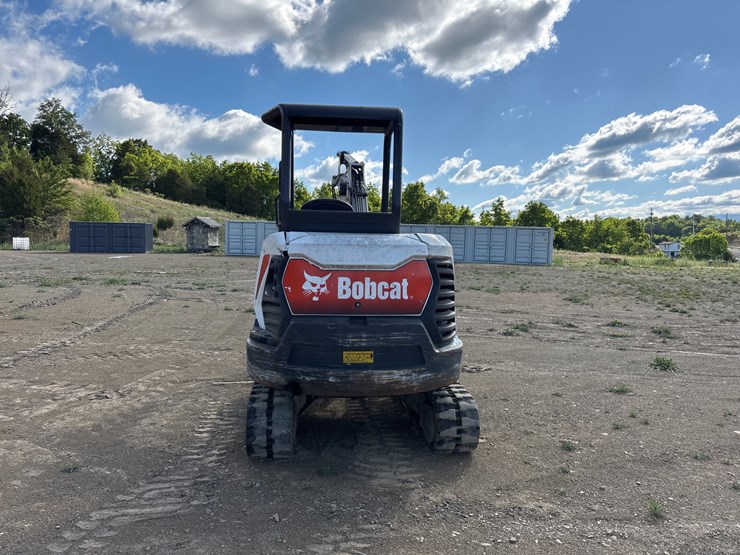 2018-bobcat-e32-image-5