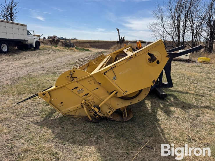 new-holland-1116h-image-8