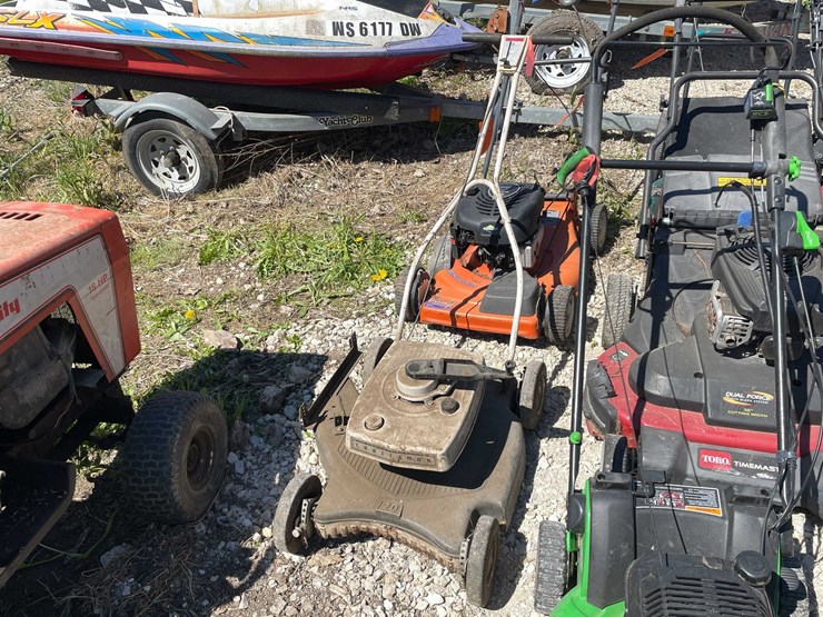 #6977-•-craftsman-lawn-mower-image-3