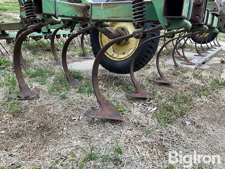 john-deere-1000-image-20