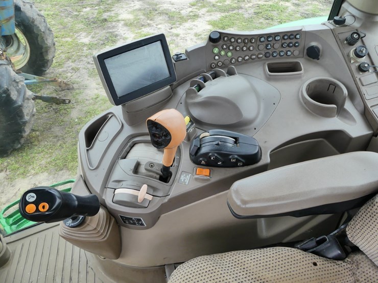 john-deere-6150r-image-12