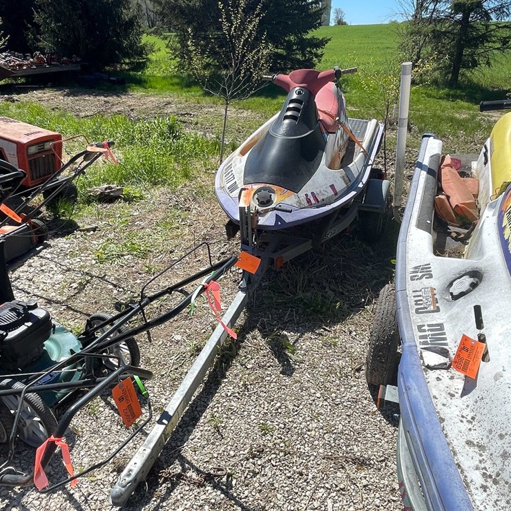 #6995 • Jet Ski and Trailer