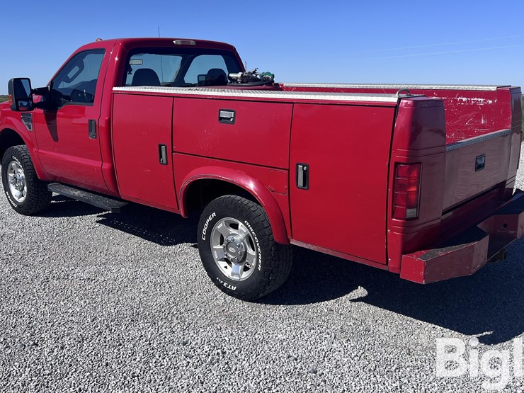 2010-ford-f350-xlt-image-7
