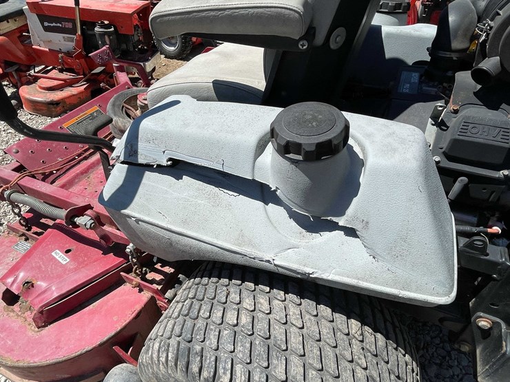 #7408-•-x-mark-zero-turn-riding-lawn-mower-image-16