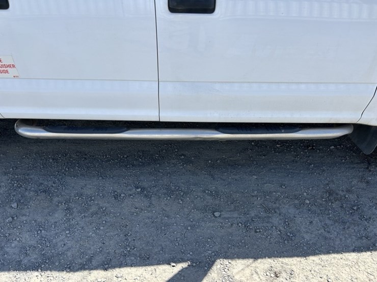 2016-ford-f150-xl-image-31