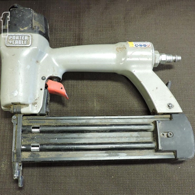 PORTER CABLE, BN200A 18 GAUGE PNEUMATIC BRAD NAILE