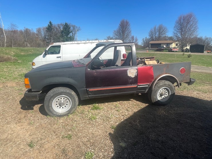 1992-ford-explorer-image-2