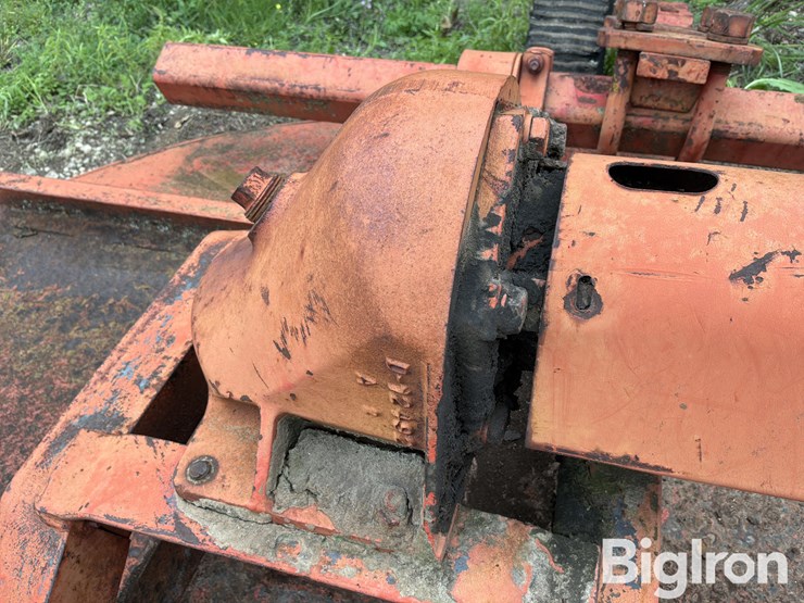 1990-bush-hog-160-image-17
