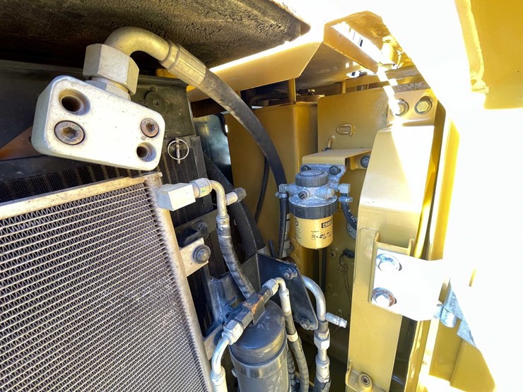 #6930-•-cat-306e2-excavator-image-45