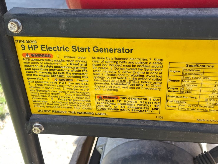 #7001-•-chicago-electric-generator-image-10