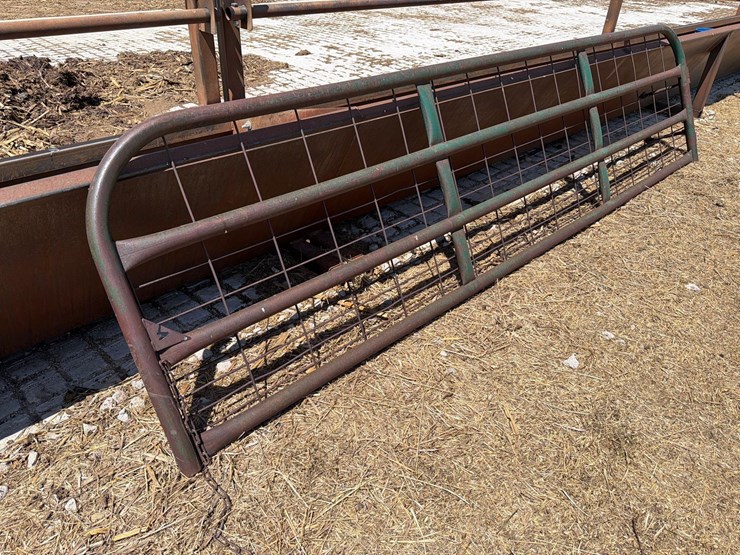 12ft-hog-gate-image-1