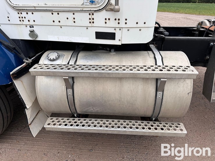1998-kenworth-t800-image-13