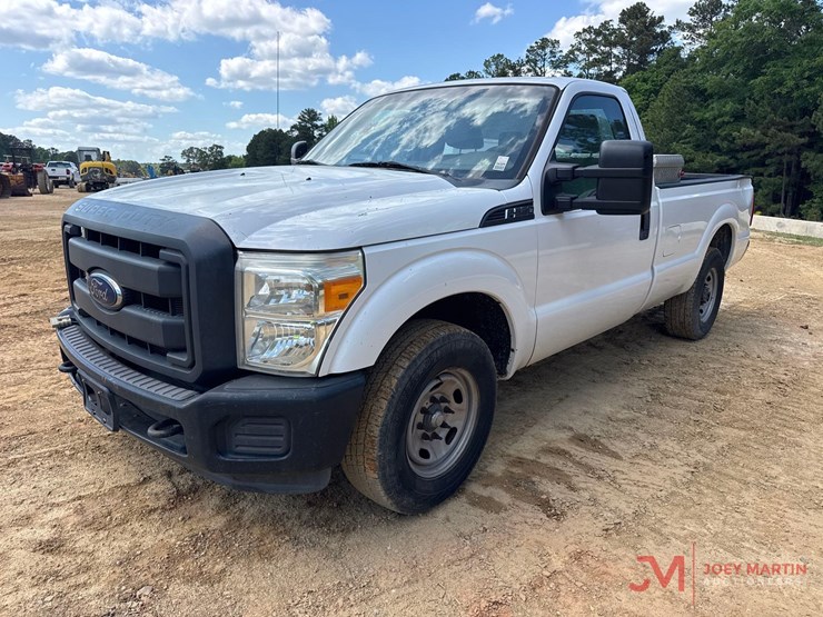 2015-ford-f250-xl-image-6