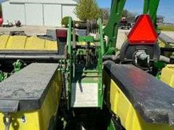 john-deere-1760-image-7