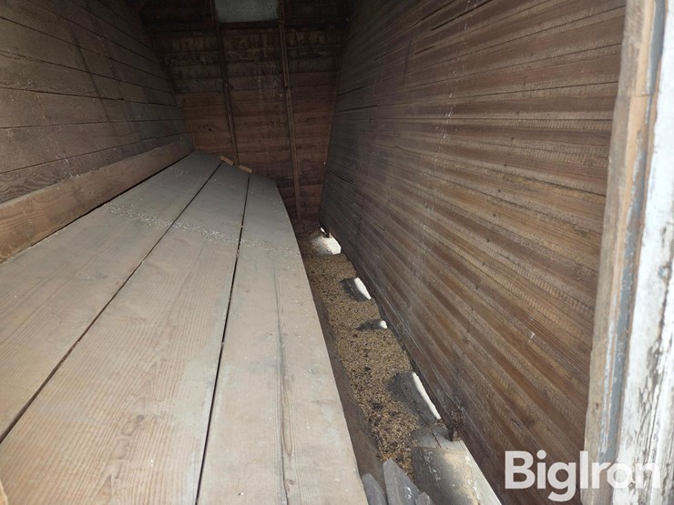 shop-built-wood-livestock-feeder-image-17