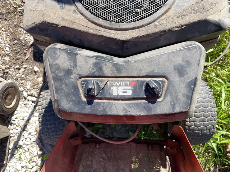 #6956-•-simplicity-riding-lawn-mower-image-37