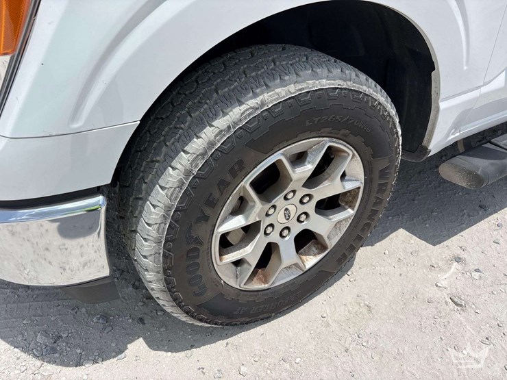 2022-ford-f150-image-30