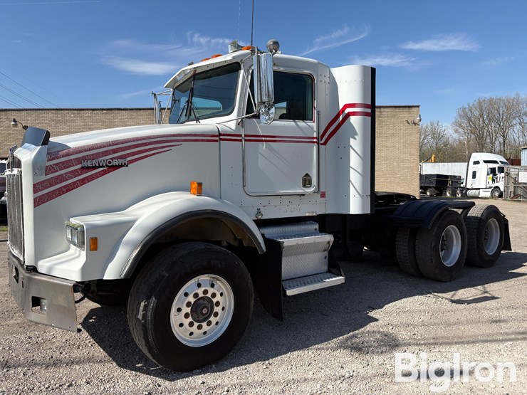 1995-kenworth-t800-image-1