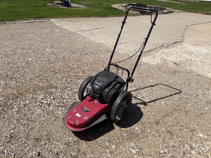 2025-earthquake-22”-weed-trimmer-image-1