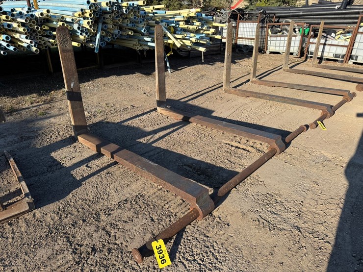 #3936-•-approx-48"-loader-forks-image-6