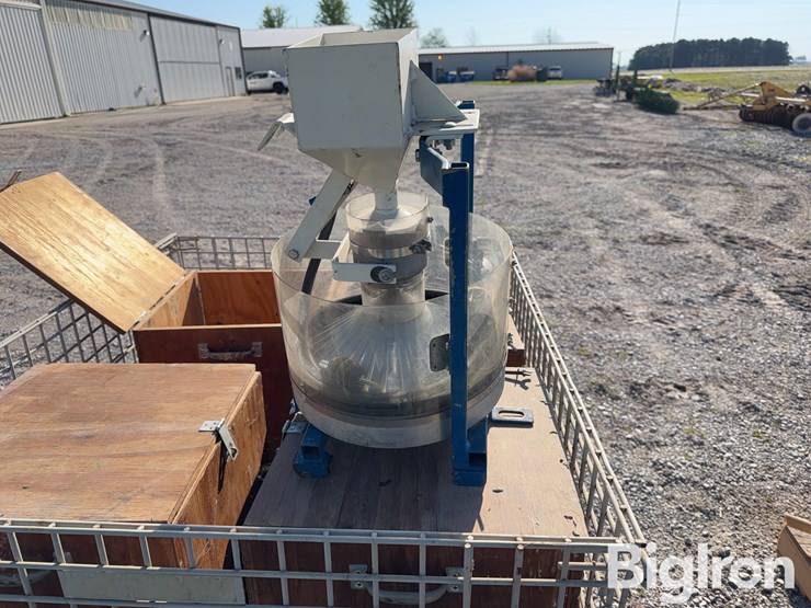 almaco-cts-mo-planter-seed-bowl-units-image-13