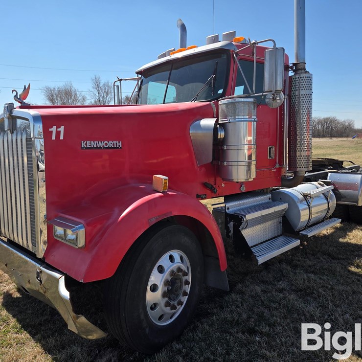 2000 KENWORTH W900B