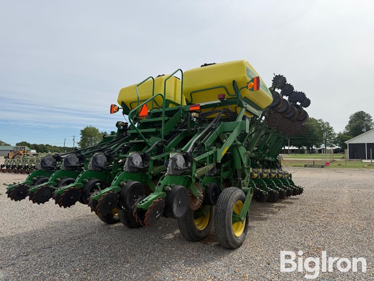 2009-john-deere-1790-image-5