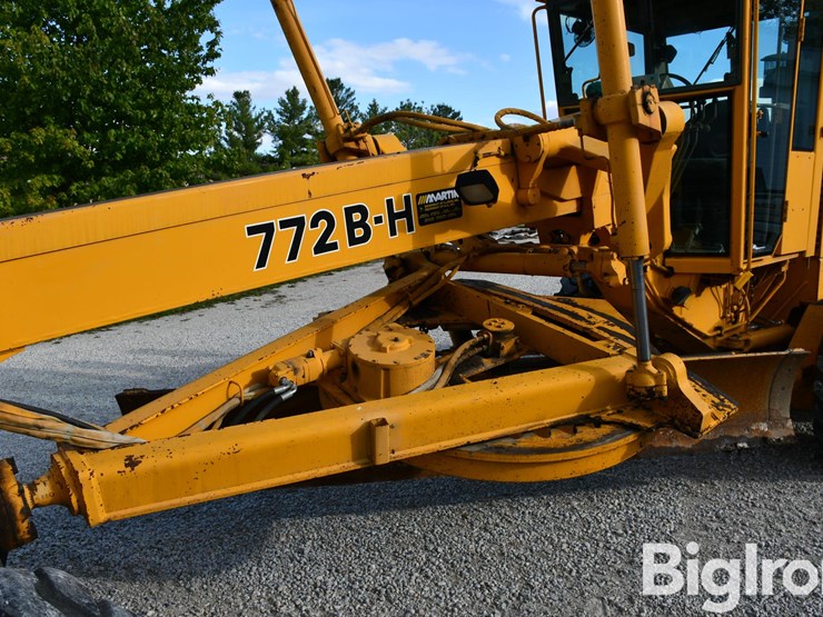 1989-deere-772bh-image-12